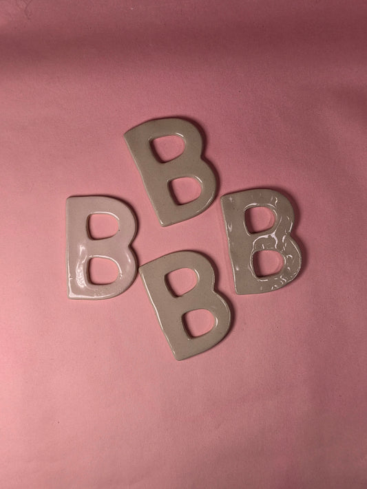 Bogstav - B